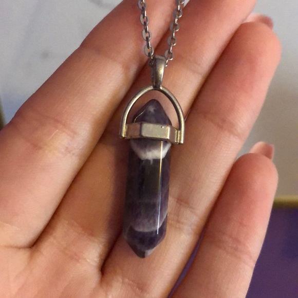 Unknown Brand - Amethyst Pendant Necklace (NWOT) - Picture 3 of 4